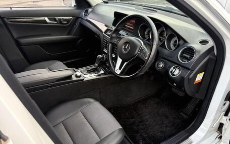 Mercedes-Benz C-Класс, 2014 год, 975 000 рублей, 23 фотография