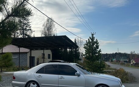 Mercedes-Benz E-Класс, 1999 год, 1 050 000 рублей, 4 фотография