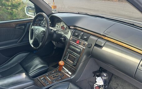 Mercedes-Benz E-Класс, 1999 год, 1 050 000 рублей, 14 фотография