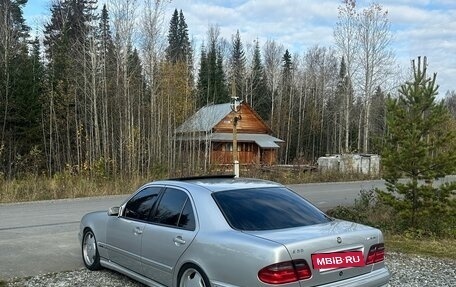Mercedes-Benz E-Класс, 1999 год, 1 050 000 рублей, 7 фотография