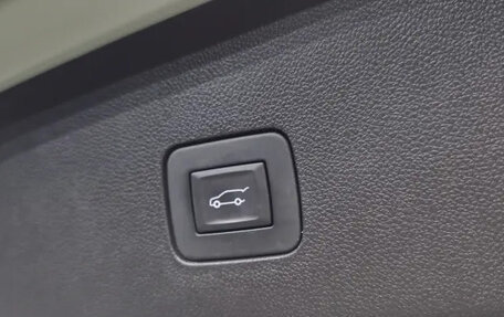 Chevrolet Trax, 2023 год, 1 400 000 рублей, 23 фотография