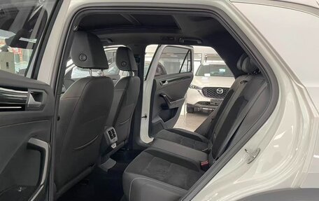 Volkswagen T-Roc I, 2022 год, 2 060 000 рублей, 14 фотография