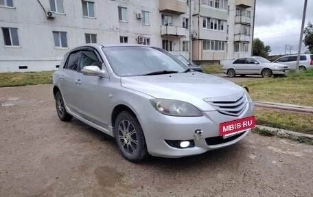 Mazda Axela, 2005 год, 390 000 рублей, 2 фотография
