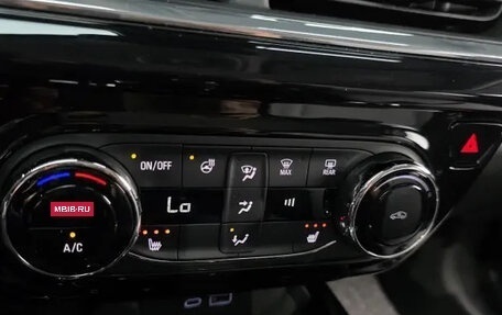 Chevrolet Trax, 2025 год, 1 700 000 рублей, 17 фотография