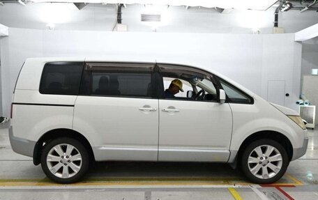 Mitsubishi Delica D:5 I, 2019 год, 2 136 000 рублей, 3 фотография