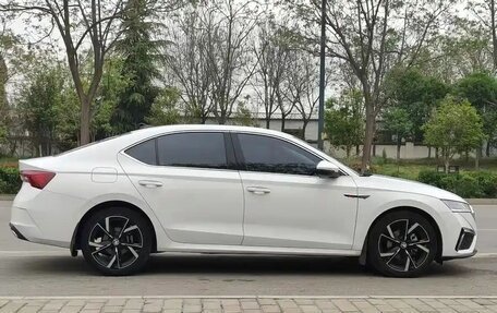 Skoda Octavia IV, 2022 год, 1 780 005 рублей, 3 фотография