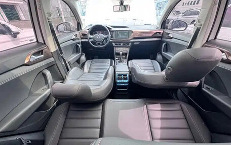 Volkswagen Tharu, 2022 год, 1 495 000 рублей, 13 фотография