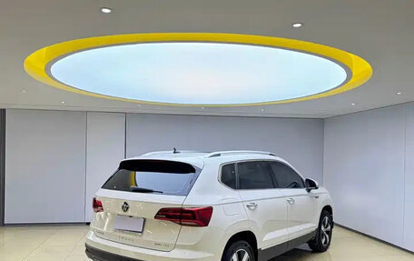 Volkswagen Tharu, 2022 год, 1 495 000 рублей, 25 фотография