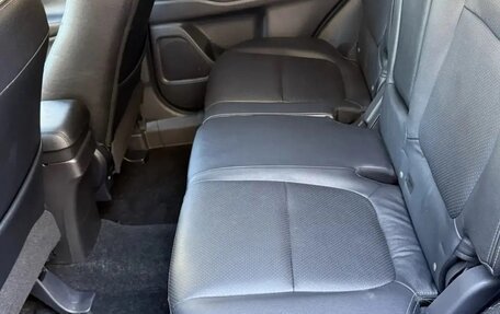 Mitsubishi Outlander III рестайлинг 3, 2013 год, 2 000 000 рублей, 4 фотография