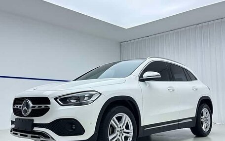 Mercedes-Benz GLA, 2022 год, 2 233 000 рублей, 1 фотография