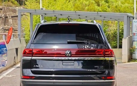 Volkswagen Teramont I, 2022 год, 4 488 008 рублей, 5 фотография