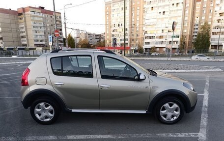 Renault Sandero I, 2014 год, 750 000 рублей, 4 фотография