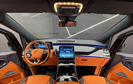 Mercedes-Benz V-Класс, 2024 год, 7 300 000 рублей, 10 фотография