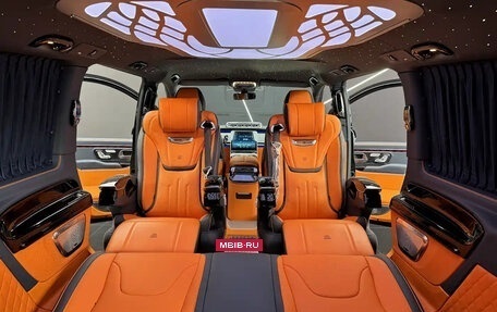 Mercedes-Benz V-Класс, 2024 год, 7 300 000 рублей, 27 фотография
