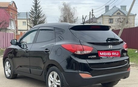 Hyundai ix35 I рестайлинг, 2013 год, 1 300 000 рублей, 11 фотография