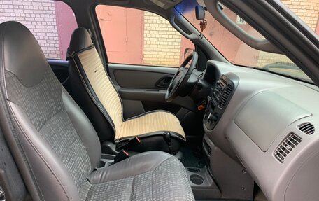 Ford Escape II, 2001 год, 269 000 рублей, 11 фотография