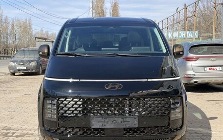 Hyundai Staria, 2024 год, 7 650 000 рублей, 3 фотография