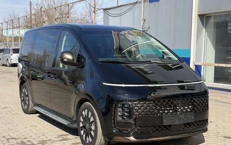 Hyundai Staria, 2024 год, 7 650 000 рублей, 2 фотография