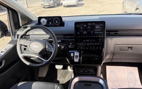 Hyundai Staria, 2024 год, 7 650 000 рублей, 9 фотография