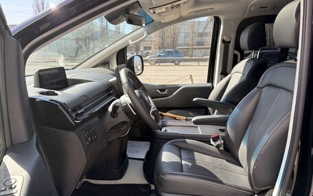 Hyundai Staria, 2024 год, 7 650 000 рублей, 7 фотография