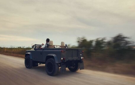 Land Rover Defender I, 1989 год, 18 040 000 рублей, 1 фотография