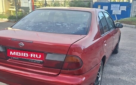 Nissan Almera, 1998 год, 75 000 рублей, 3 фотография