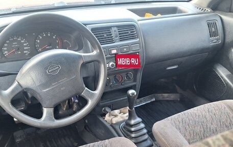 Nissan Almera, 1998 год, 75 000 рублей, 6 фотография