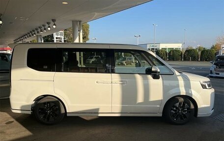 Honda Stepwgn, 2026 год, 2 390 000 рублей, 4 фотография