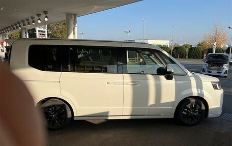 Honda Stepwgn, 2026 год, 2 390 000 рублей, 37 фотография