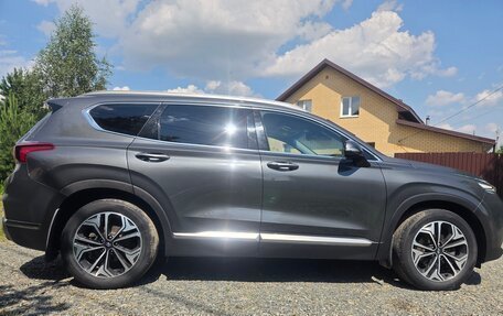 Hyundai Santa Fe IV, 2018 год, 3 000 000 рублей, 4 фотография