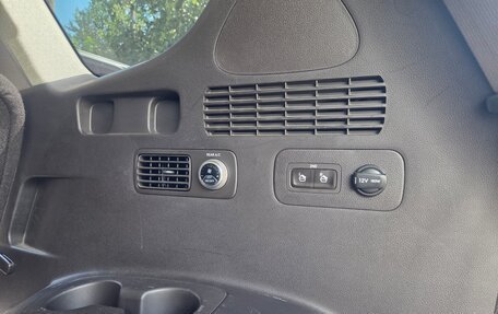 Hyundai Santa Fe IV, 2018 год, 3 000 000 рублей, 19 фотография