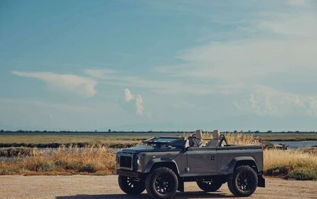 Land Rover Defender I, 1989 год, 18 040 000 рублей, 8 фотография