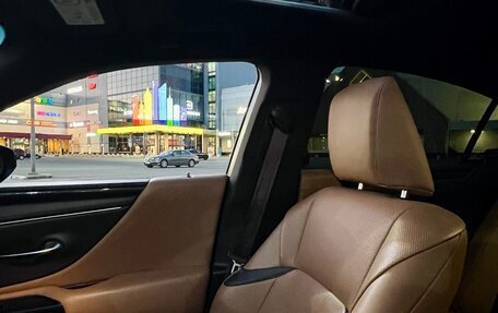 Lexus ES VII, 2019 год, 3 200 000 рублей, 12 фотография