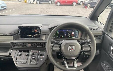Honda Stepwgn, 2026 год, 2 330 000 рублей, 2 фотография