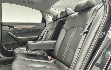 Hyundai Sonata VII, 2019 год, 1 724 000 рублей, 18 фотография