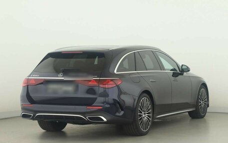 Mercedes-Benz E-Класс, 2026 год, 8 640 000 рублей, 2 фотография