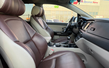 KIA Carnival III, 2018 год, 2 470 000 рублей, 20 фотография