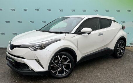 Toyota C-HR I рестайлинг, 2018 год, 1 895 000 рублей, 3 фотография