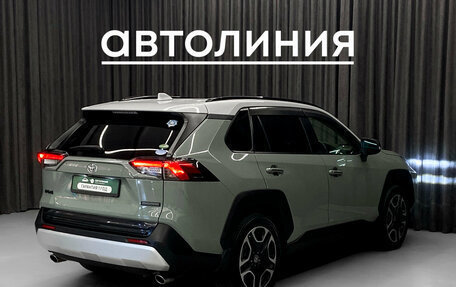 Toyota RAV4, 2020 год, 3 500 000 рублей, 4 фотография