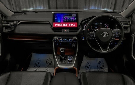 Toyota RAV4, 2020 год, 3 500 000 рублей, 9 фотография
