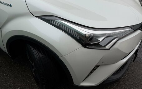 Toyota C-HR I рестайлинг, 2018 год, 1 895 000 рублей, 11 фотография