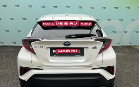 Toyota C-HR I рестайлинг, 2018 год, 1 895 000 рублей, 6 фотография
