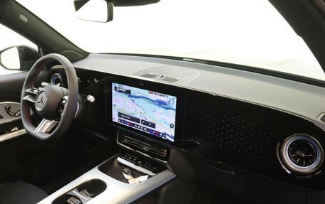 Mercedes-Benz GLB, 2026 год, 6 470 000 рублей, 4 фотография