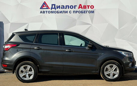 Ford Kuga III, 2017 год, 1 430 000 рублей, 4 фотография