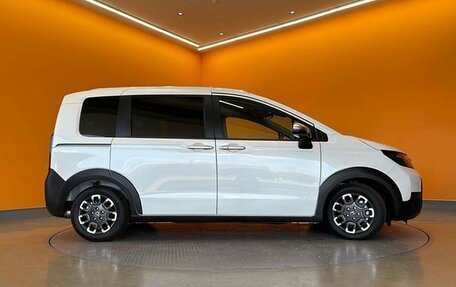 Honda Freed, 2026 год, 2 030 000 рублей, 9 фотография