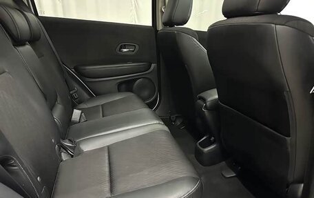 Honda Vezel, 2022 год, 1 570 000 рублей, 11 фотография