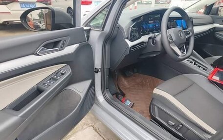 Volkswagen Golf VIII, 2022 год, 1 685 000 рублей, 11 фотография