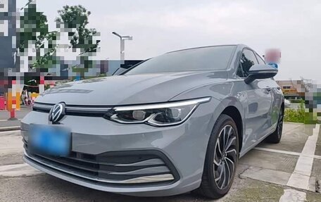 Volkswagen Golf VIII, 2022 год, 1 685 000 рублей, 3 фотография