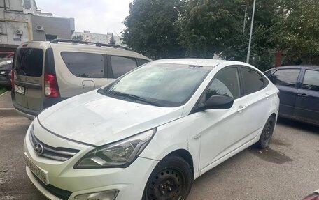 Hyundai Solaris II рестайлинг, 2016 год, 545 000 рублей, 2 фотография