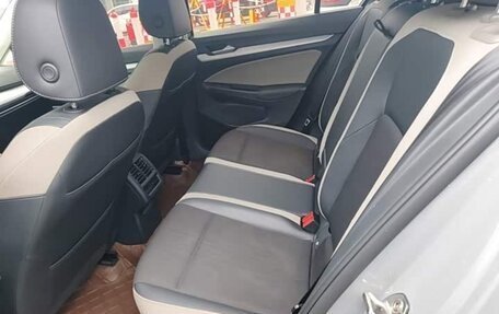 Volkswagen Golf VIII, 2022 год, 1 685 000 рублей, 19 фотография